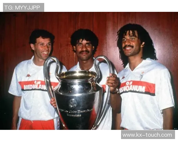 意大利足球明星从昔日辉煌到今日挑战的全景回顾与对比分析